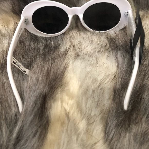 WOMENS FASHION SUNGLASSES - Picture 2 of 4